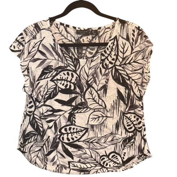 Tahari Tops - Tahari Women L Black White Tropical Leaf Print 100% Linen Knit Cap Sleeve Top